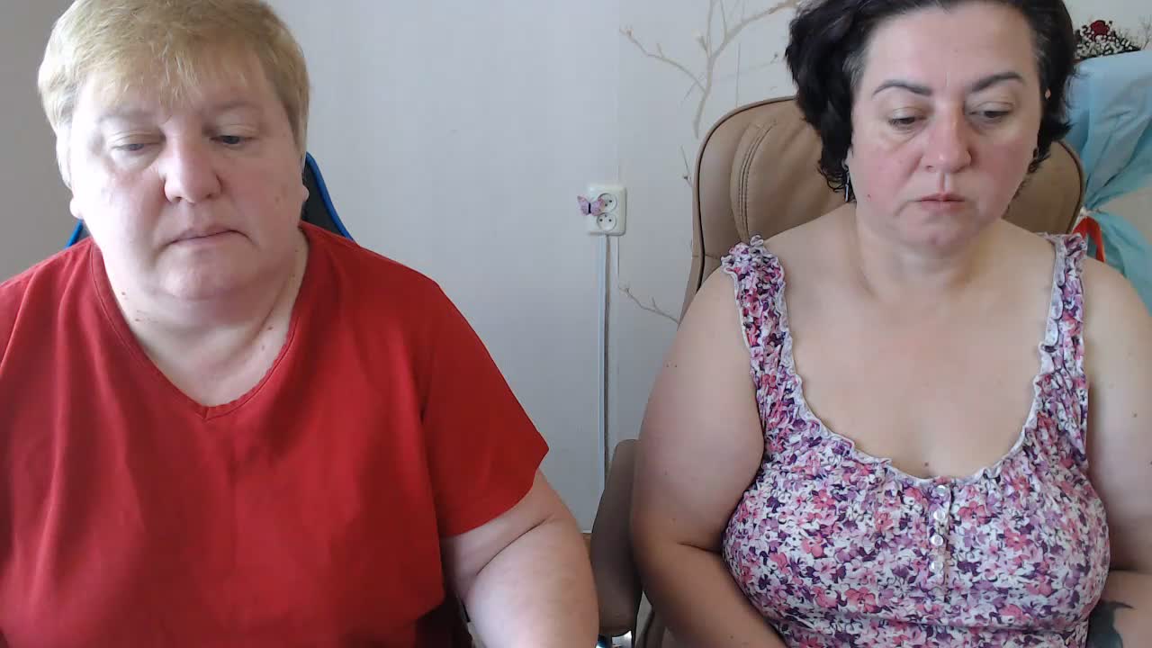 XMollyJaneEX Cam Model Chat July 26, 2026