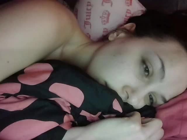 twizzytoxic22 Cam Model Chat July 28, 2026