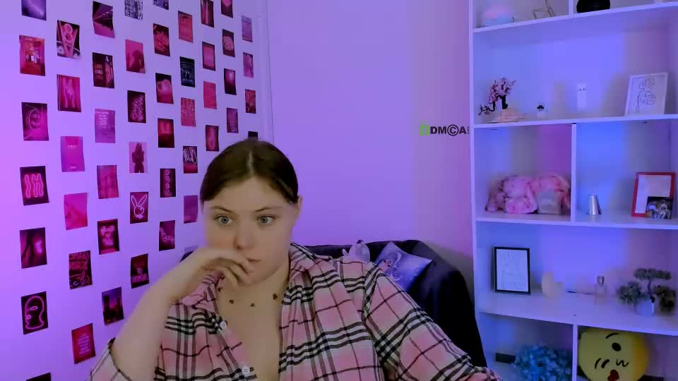 nikol_kitt Cam Model Chat July 28, 2026