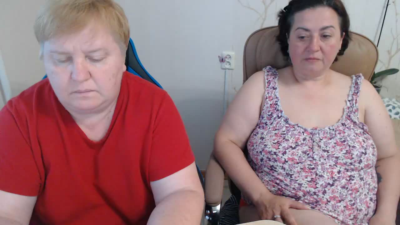 XMollyJaneEX Cam Model Chat July 30, 2026