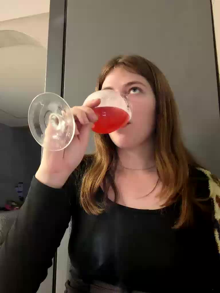 Alinagilberd03 Cam Model Chat July 30, 2026