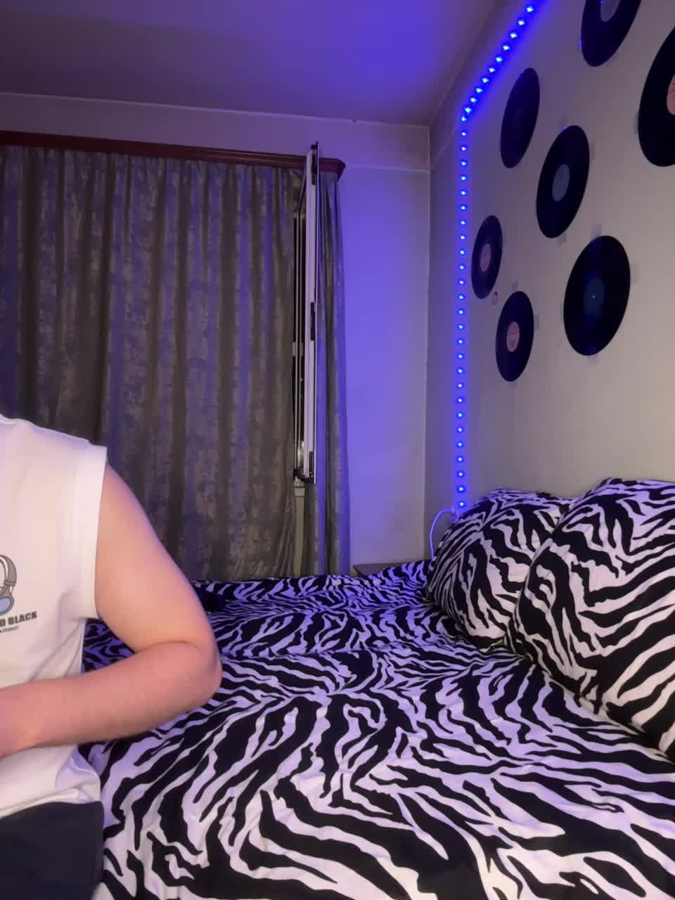 SweetVenomX Cam Model Chat July 30, 2026
