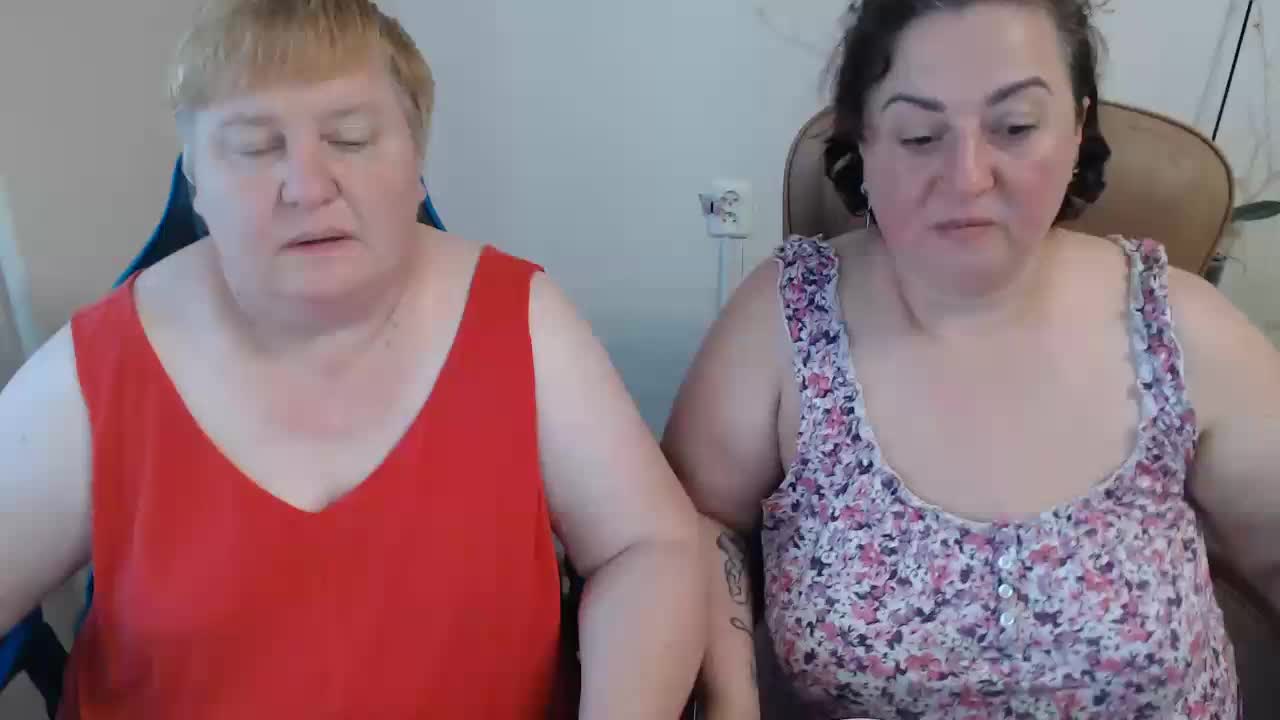 XMollyJaneEX Cam Model Chat July 30, 2026