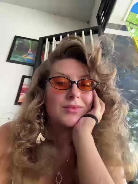-Hypnotic-Gaze- Cam Model Chat July 30, 2026