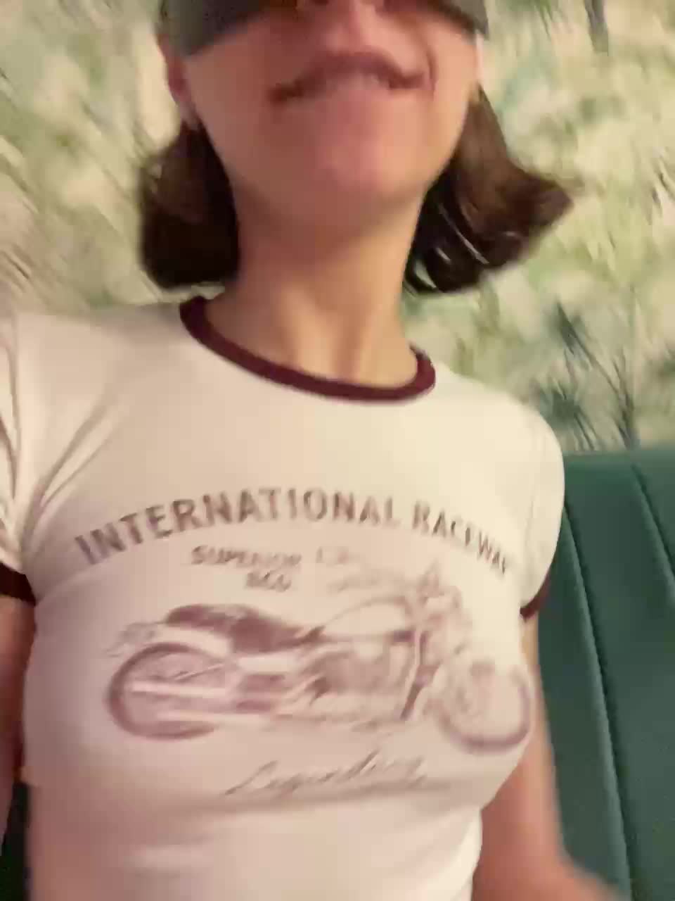 squirtproo Cam Model Chat August 1, 2026