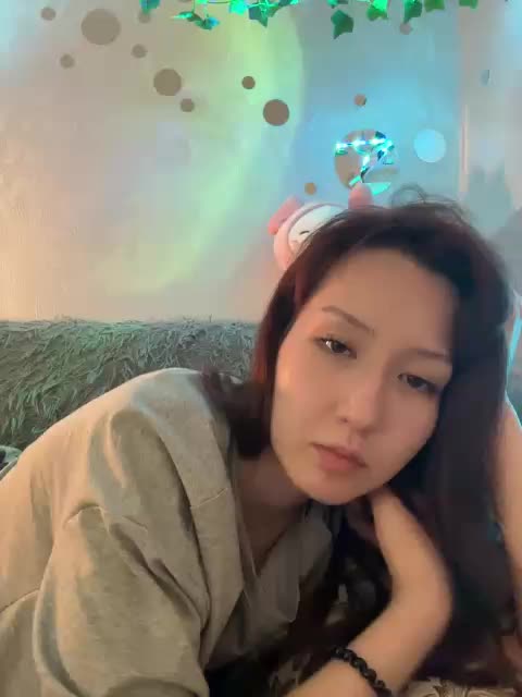 ShyAlya Cam Model Chat August 1, 2026