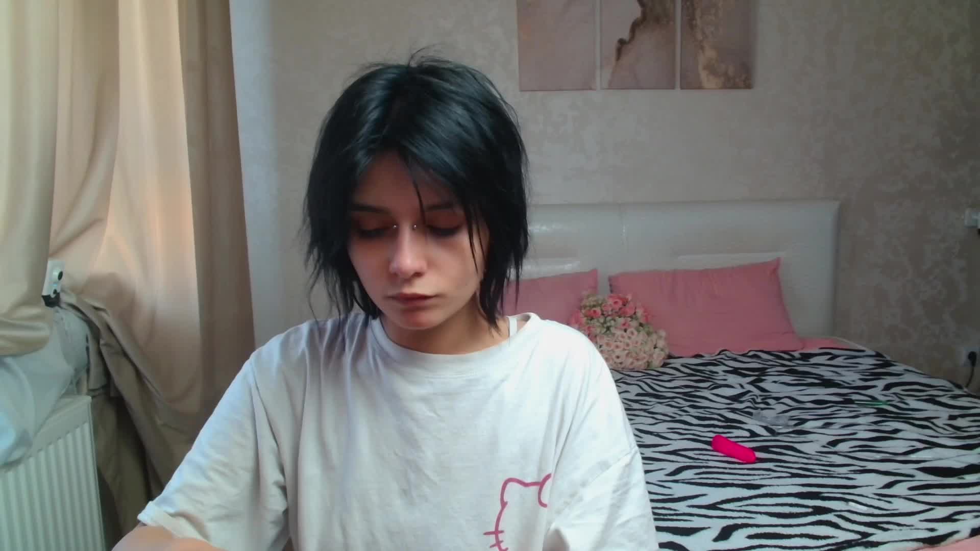 TheSluttyFox Cam Model Chat August 2, 2026