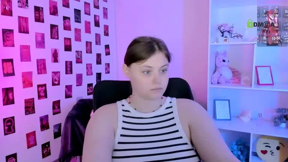 nikol_kitt Cam Model Chat August 11, 2026