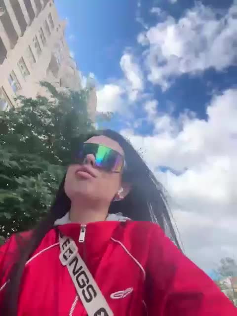 GiaVibey Cam Model Chat August 12, 2026