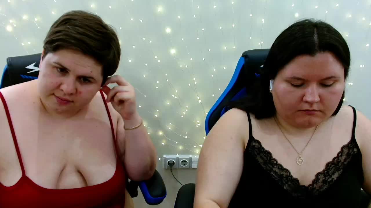 BeckyAndEllen Cam Model Chat August 12, 2026