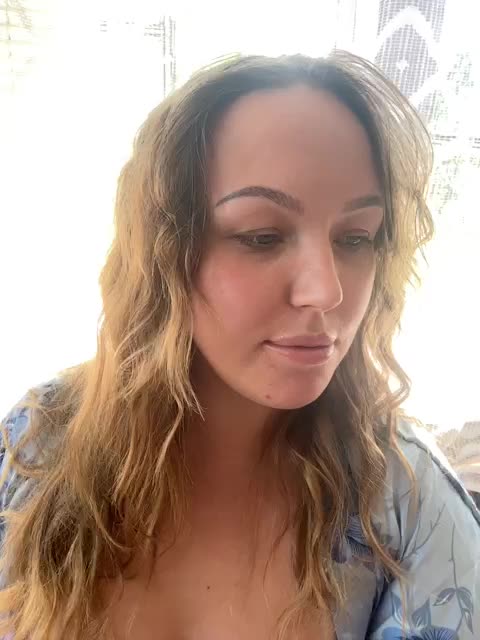 amberbenz Cam Model Chat August 13, 2026
