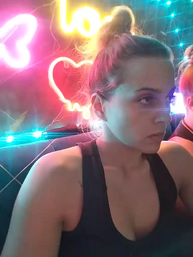 2Laski2 Cam Model Chat August 15, 2026