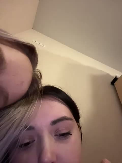 The-best-babies Cam Model Chat August 15, 2026