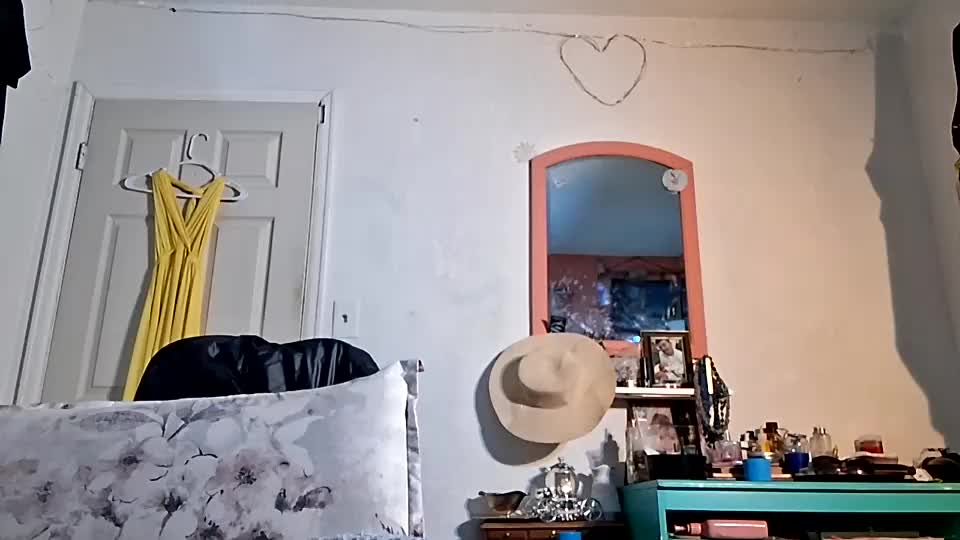 rraineonme Cam Model Chat August 15, 2026