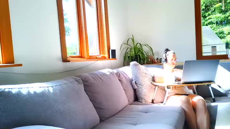 emyxxl Cam Model Chat August 15, 2026