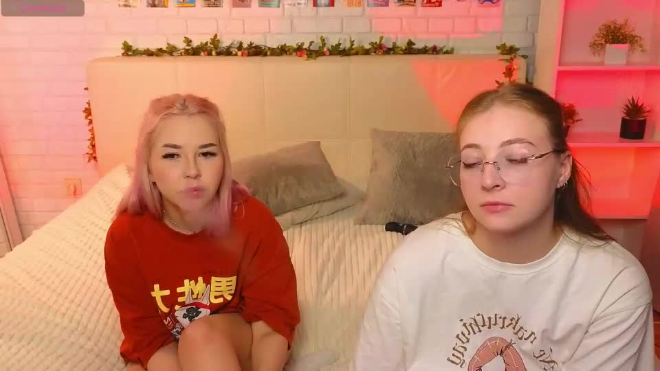_ramune_ Cam Model Chat August 17, 2026