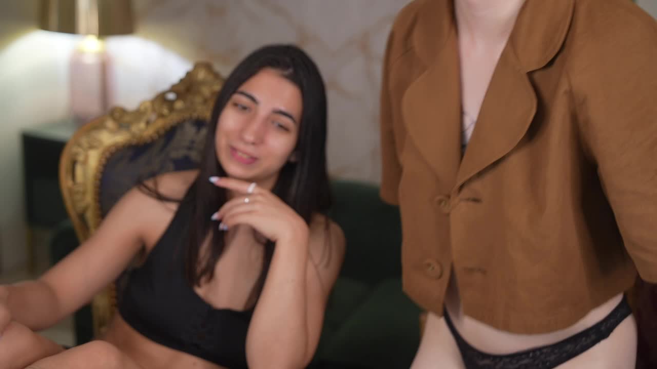 OrlyFlameTeam Cam Model Chat August 18, 2026