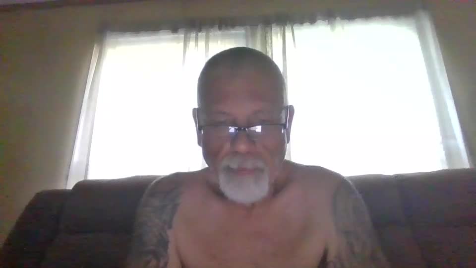 laidbackluxury Cam Model Chat August 18, 2026