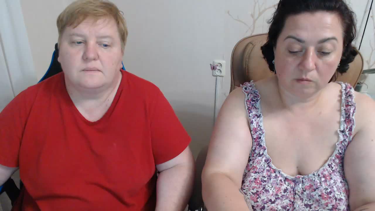 XMollyJaneEX Cam Model Chat August 19, 2026