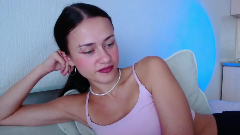 eliscuteblonde Cam Model Chat August 20, 2026
