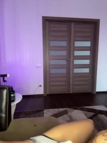 NIMFOOOMANIYA Cam Model Chat August 22, 2026
