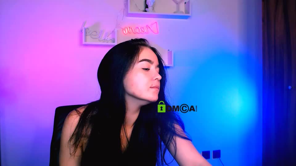aria_glow Cam Model Chat August 22, 2026