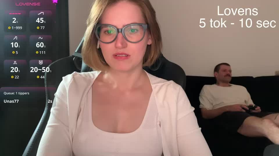 sexy_sweets Cam Model Chat August 22, 2026