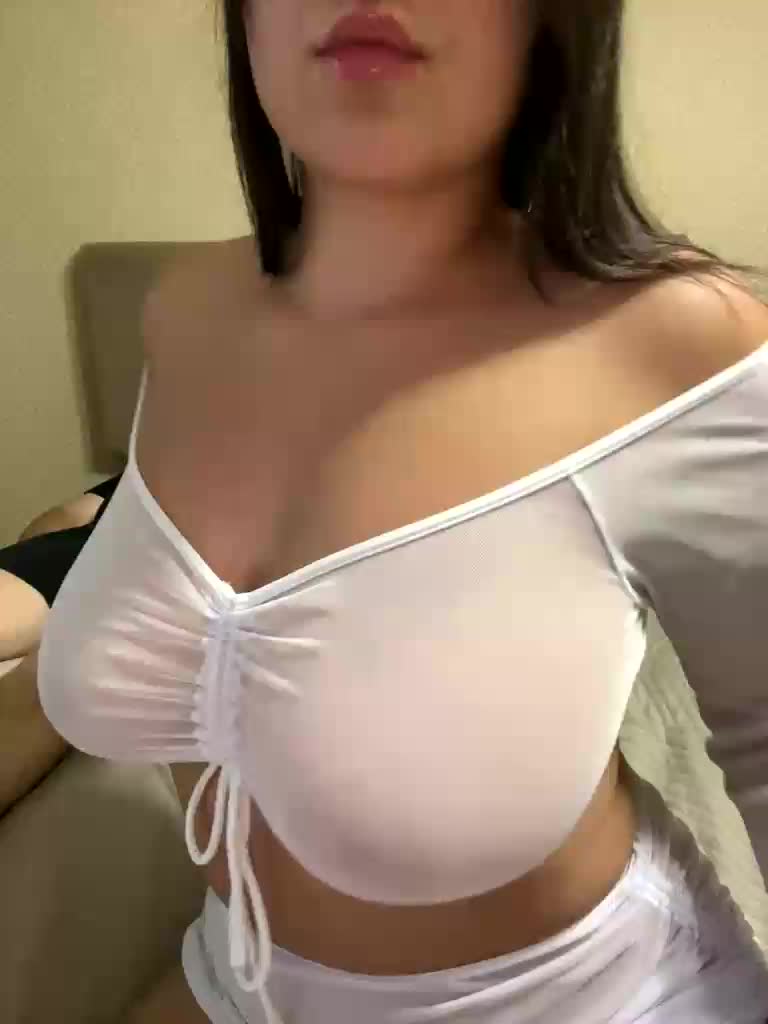 SugarKiss Cam Model Chat August 22, 2026