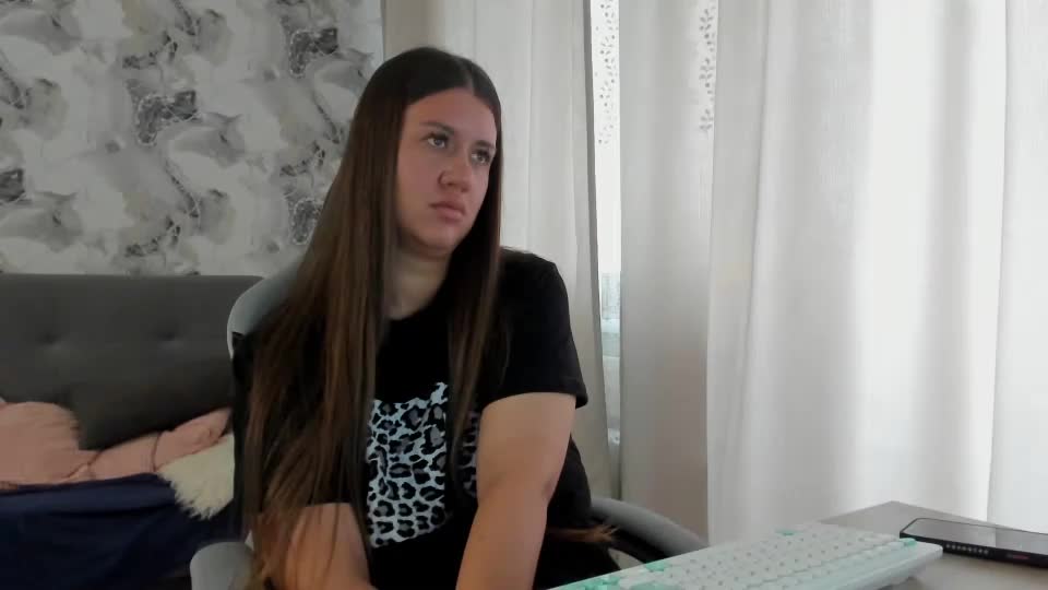 kianna_dior_ Cam Model Chat August 24, 2026
