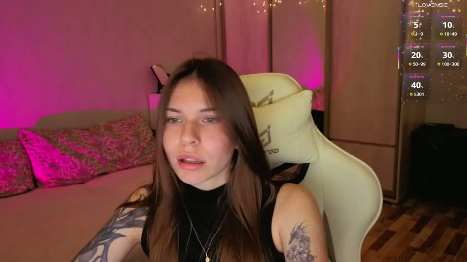 let_me_seee Cam Model Chat August 24, 2026