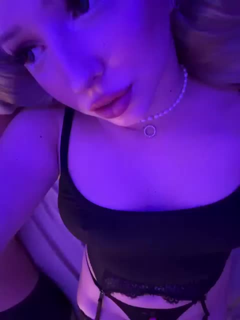 SEX_NIGHT Cam Model Chat August 25, 2026