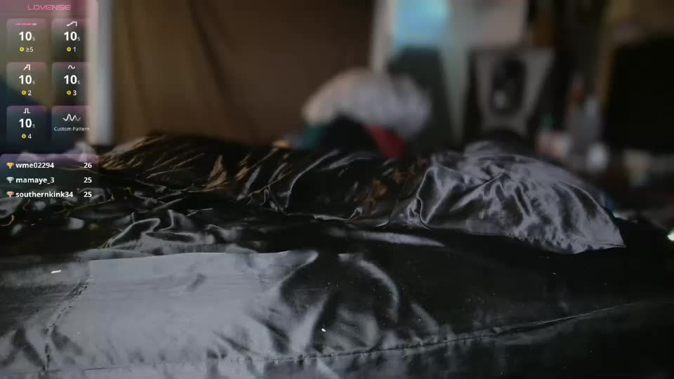 xxxjrstrokesxxx Cam Model Chat August 25, 2026