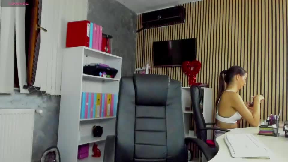 daryastars Cam Model Chat August 26, 2026