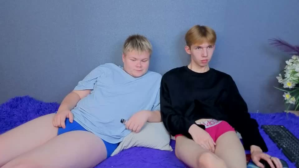 mark_brain Cam Model Chat August 27, 2026