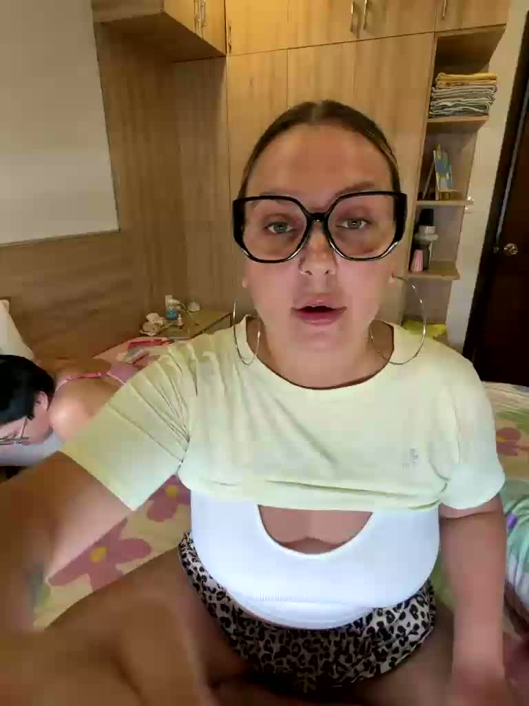 dreamteamgirls Cam Model Chat August 29, 2026