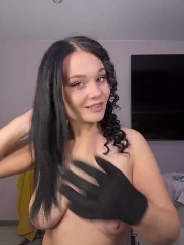 _Milashka_ Cam Model Chat September 1, 2026