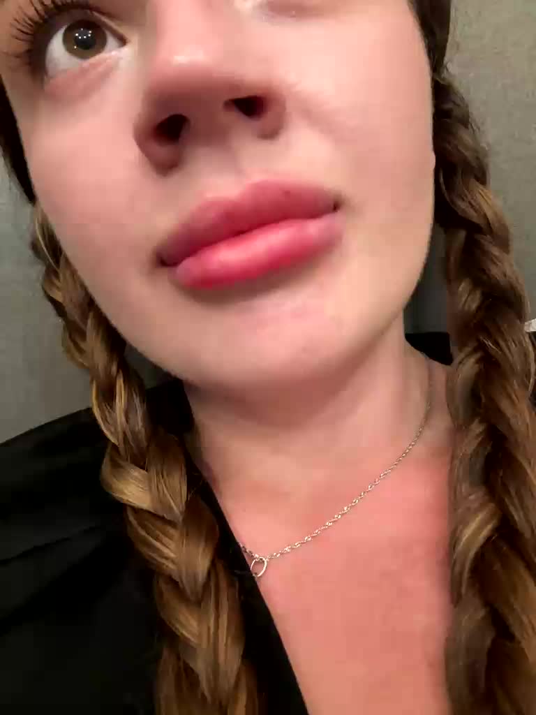Rosalinelov Cam Model Chat September 2, 2026