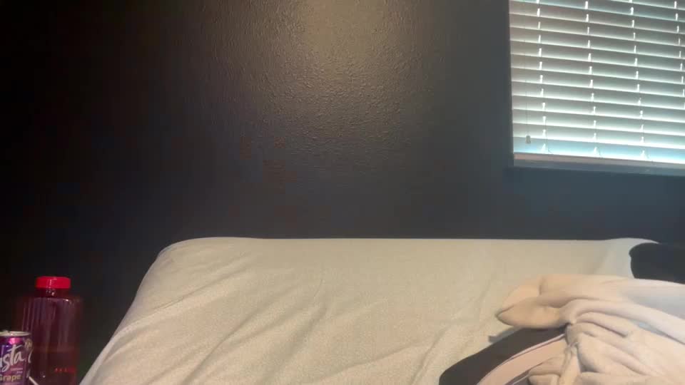 cloudyydayzz Cam Model Chat September 2, 2026