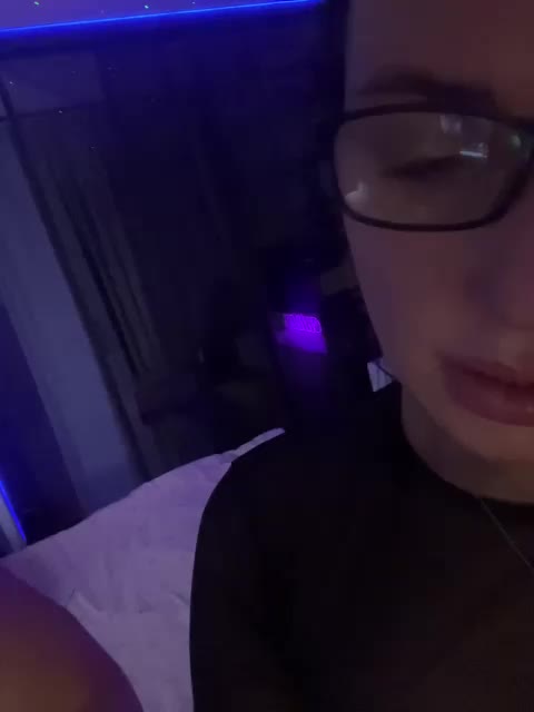 CrazySex601 Cam Model Chat September 3, 2026