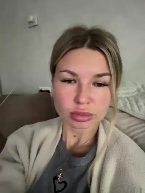 GiaVibey Cam Model Chat September 5, 2026