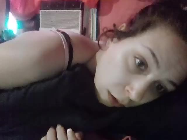twizzytoxic22 Cam Model Chat September 5, 2026