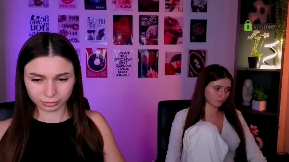 flora_ri Cam Model Chat September 6, 2026