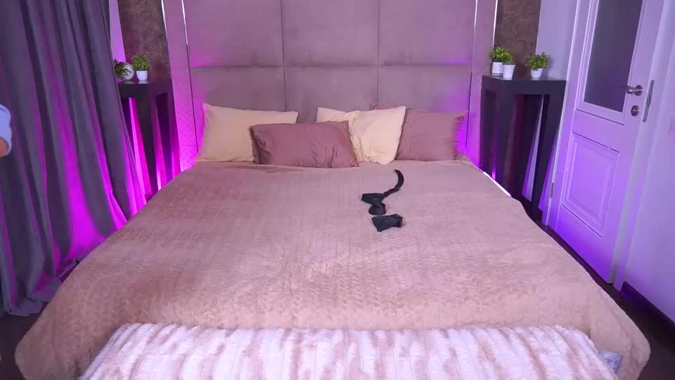pleasurewecouple Cam Model Chat September 7, 2026