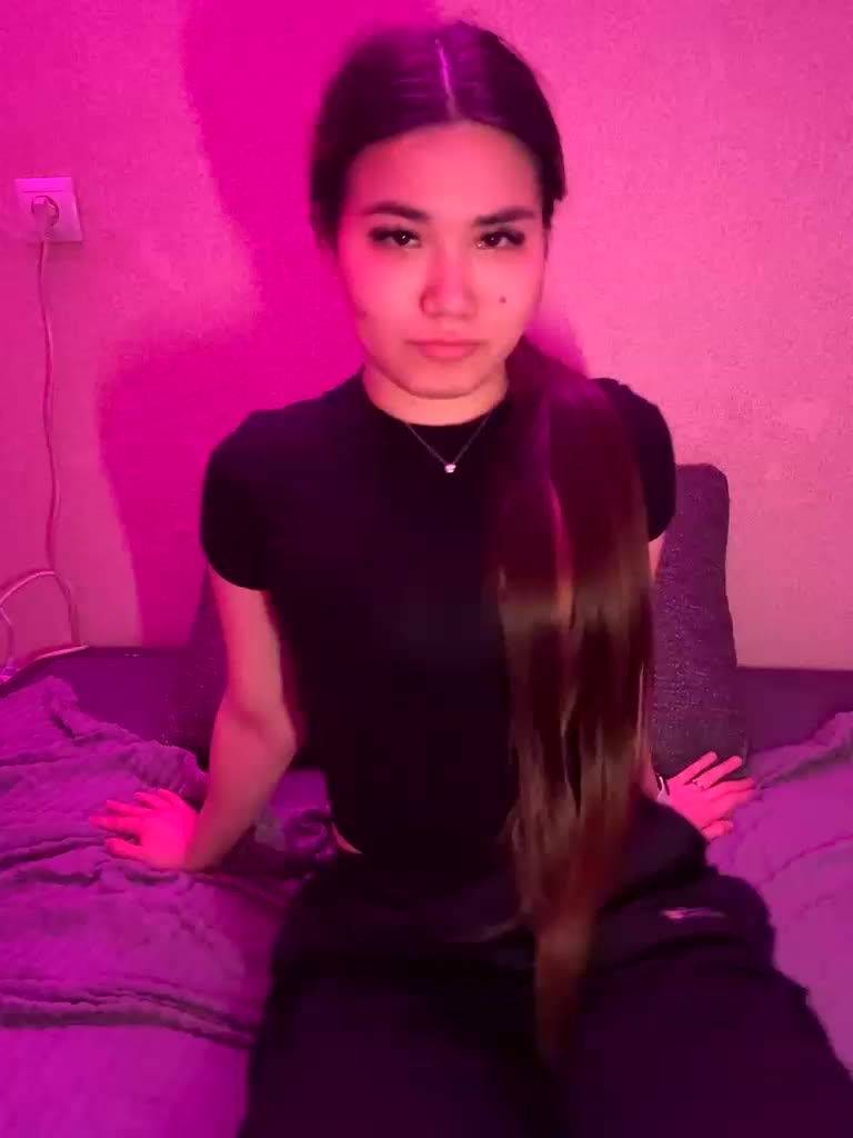 TheFoxAlissha Cam Model Chat September 9, 2026
