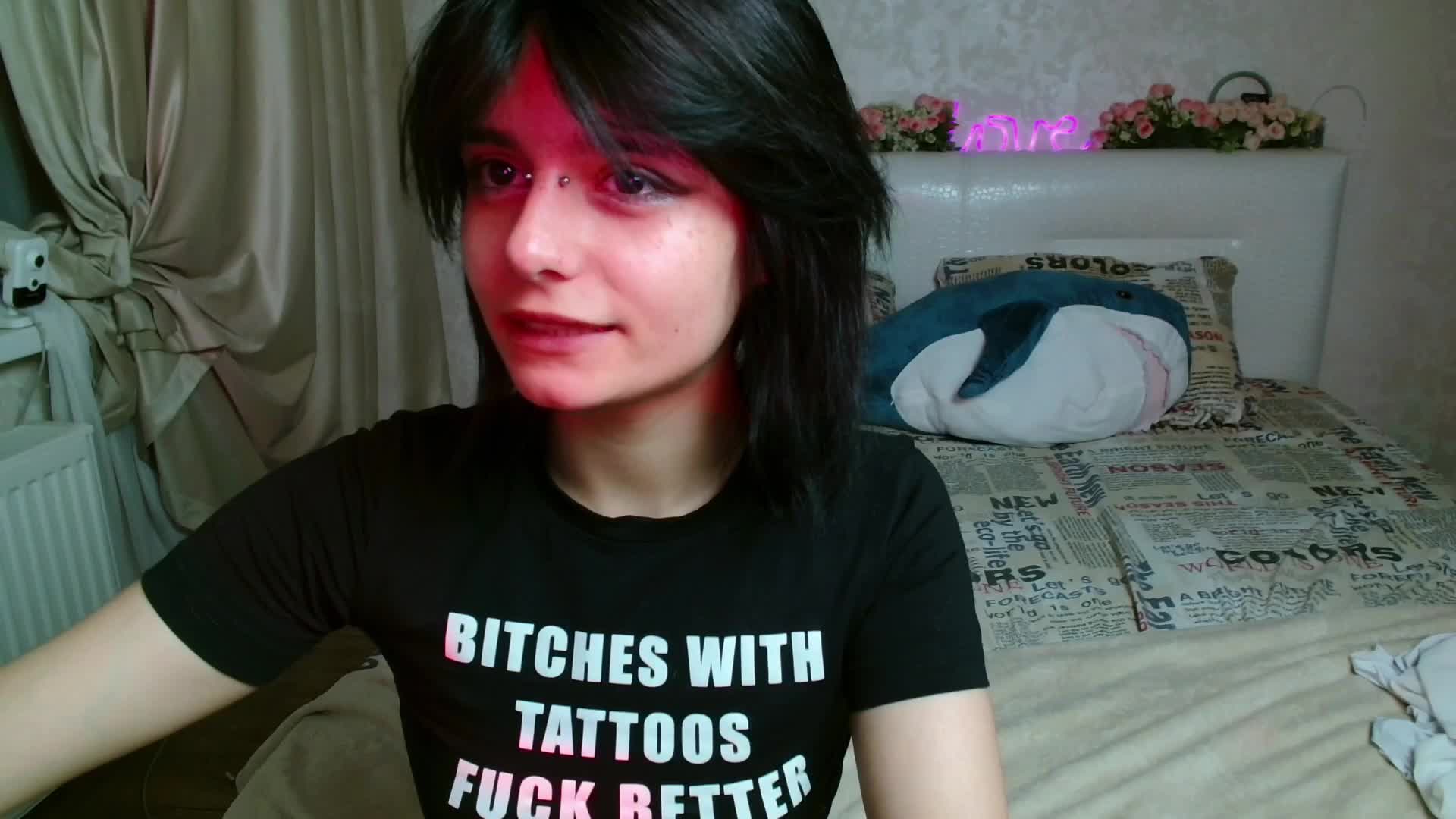 TheSluttyFox Cam Model Chat September 10, 2026