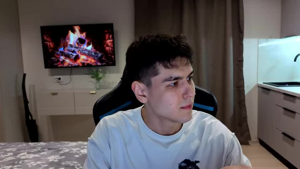 travisrivas Cam Model Chat September 11, 2026