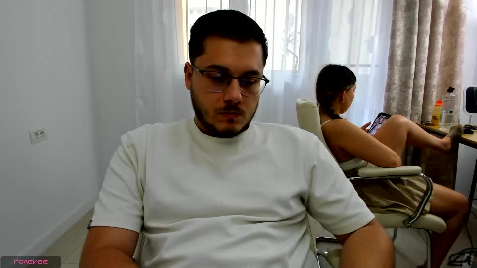 18te3ngirl Cam Model Chat September 14, 2026