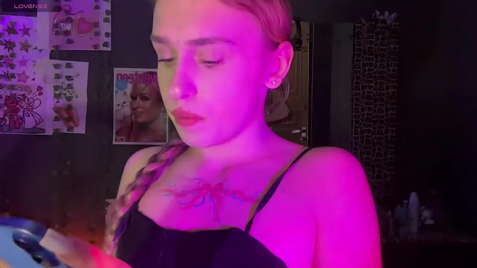 miss_barbie1 Cam Model Chat September 15, 2026