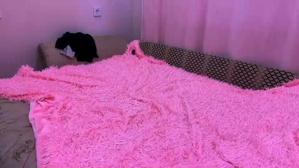 sllaer Cam Model Chat September 16, 2026