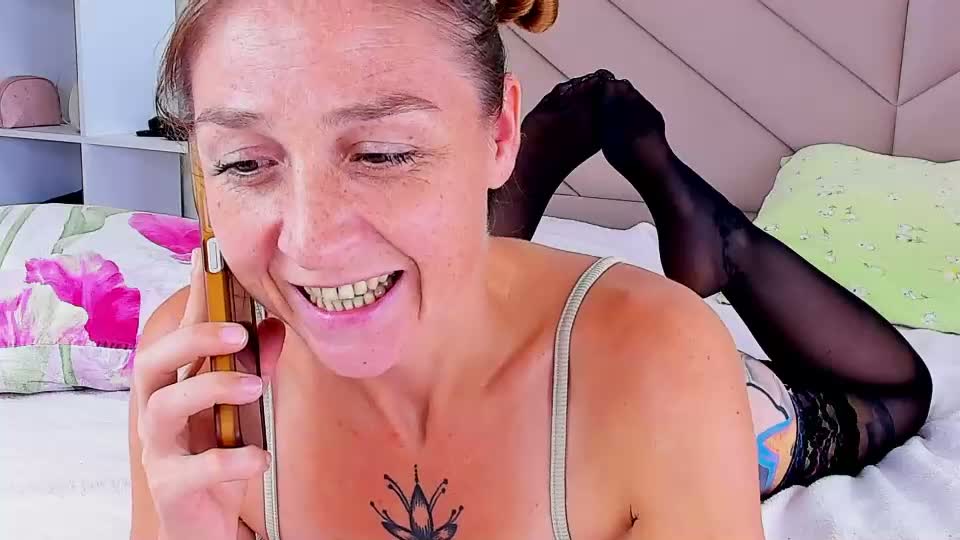 honey_rabbits Cam Model Chat September 16, 2026